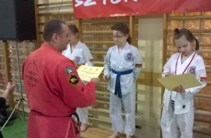 Deszcz Medali Dla Wołomina W Sztukach Walki