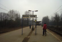 Zamknięty przejazd w Ossowie