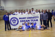 Siatkarze Wichru awansowali do III ligi!