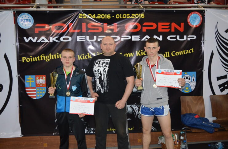Dwa puchary Europy dla kickboxerów Wichru