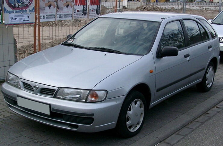 Ukradli Nissana, którym pojechali na mecz