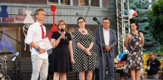 Piknik sąsiedzki na pasażu Osiedla Niepodległości